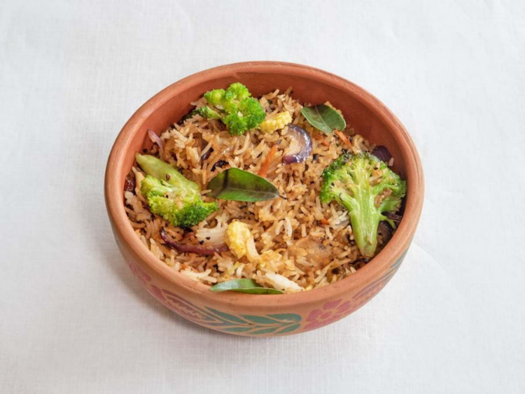 Kottu Hut slider image