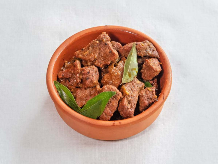 Kottu Hut slider image