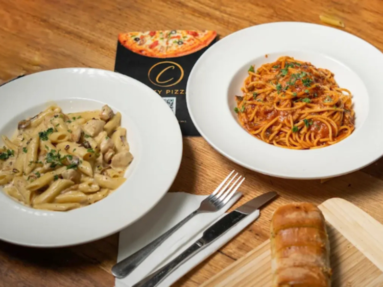 Cozy Pizza - Footscray slider image