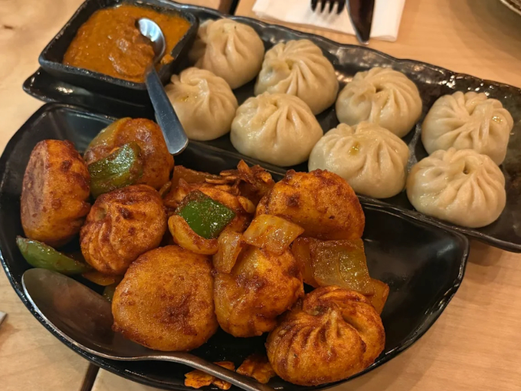 Taparee, Indian & Nepalese Cuisine slider image