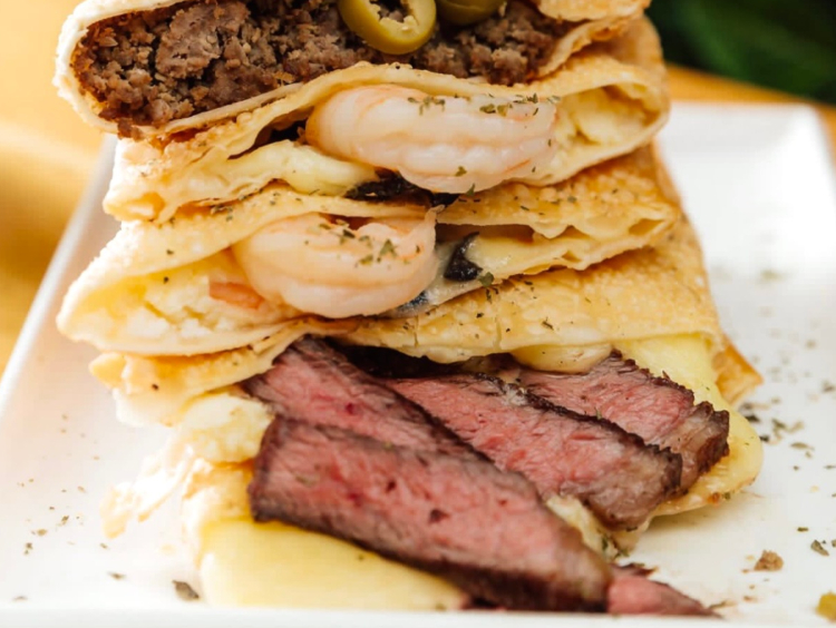 Pastel & Bossa - Mermaid Beach slider image