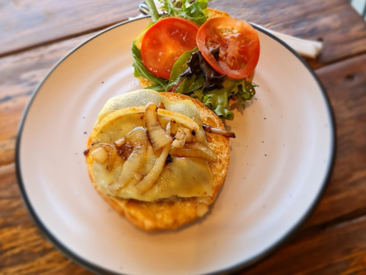 Mugs Cafe - Lawnton slider image