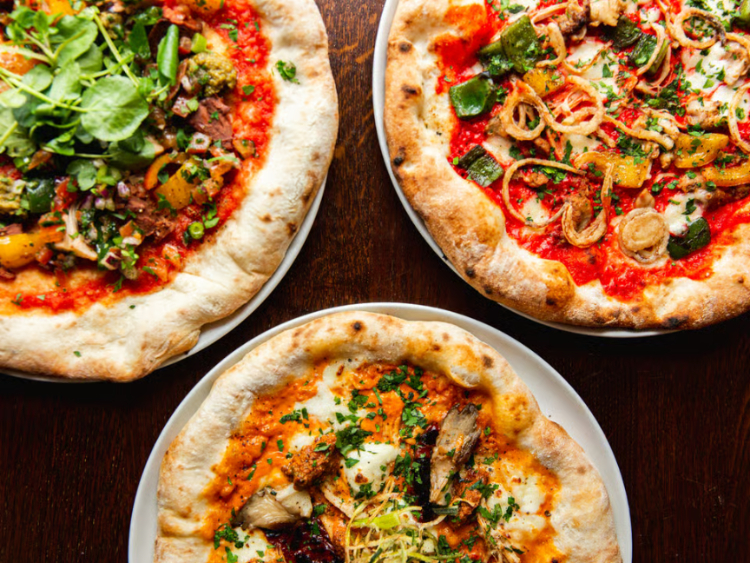 Renaissance Pizzeria slider image