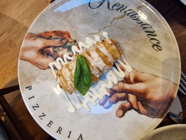 Renaissance Pizzeria slider image