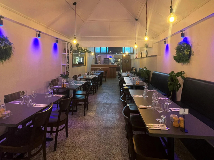 Albatross Restaurant & Bar slider image