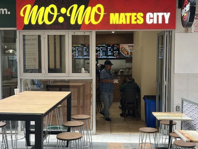 Momo Mates City slider image