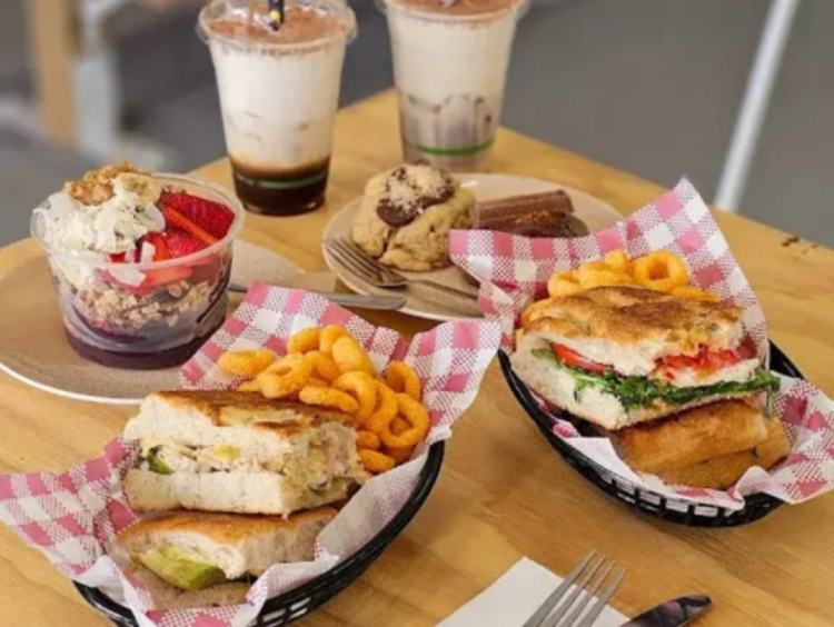 Willow Ave General Store slider image