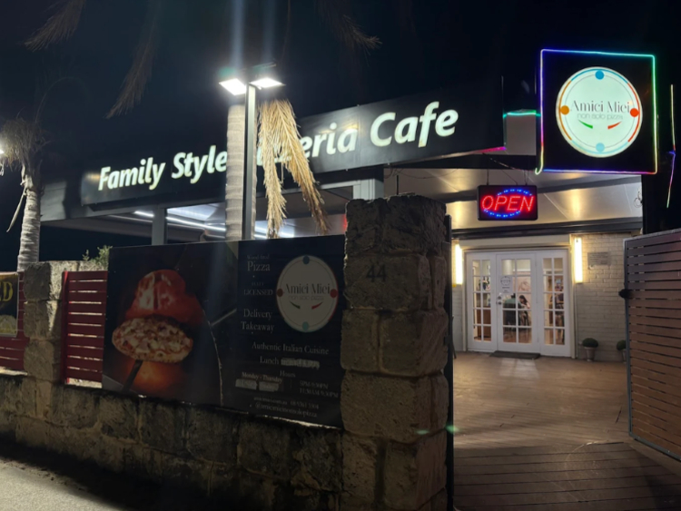 Amici Miei Non Solo Pizza slider image