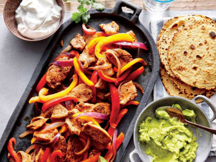 Amigos Restaurant slider image