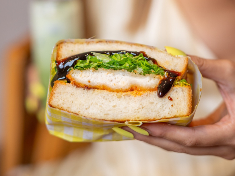 Fluffy Fluffy - Walthamstow slider image