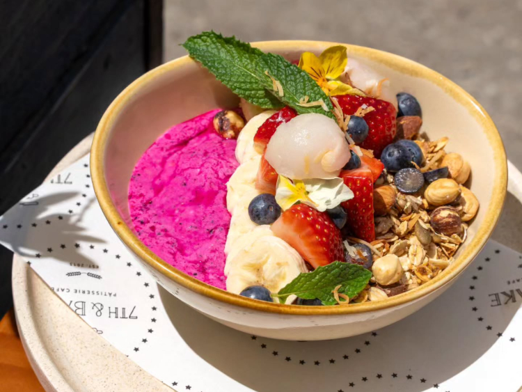 7th and Bake Patisserie Cafe slider image