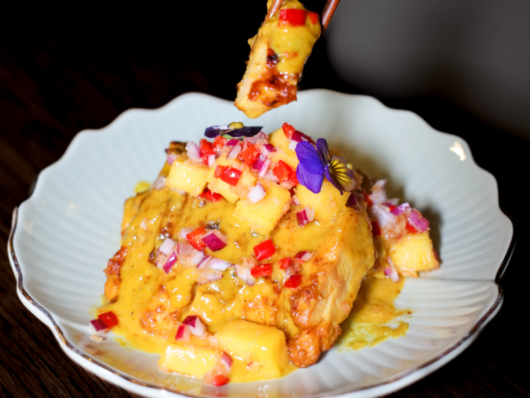 Nanyang Blossom - Knightsbridge slider image