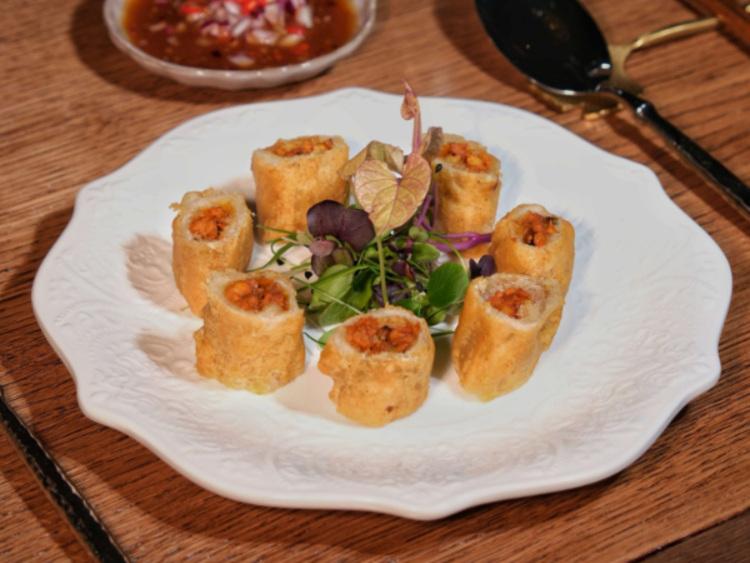 Nanyang Blossom - Knightsbridge slider image