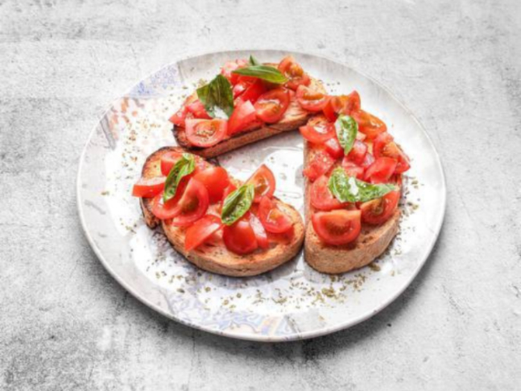 Maa Pizza & Bar slider image