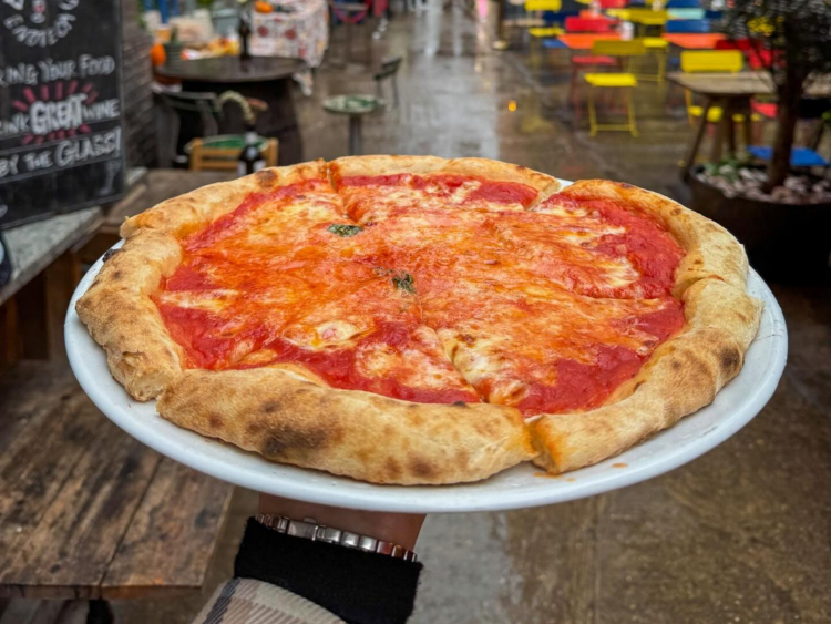 Magazzino London slider image