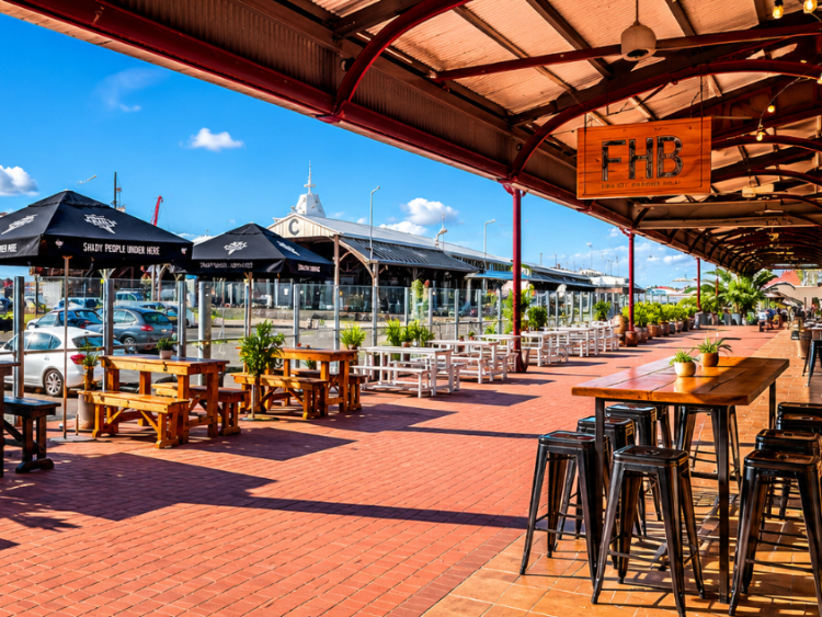 Freo Harbour Bar slider image