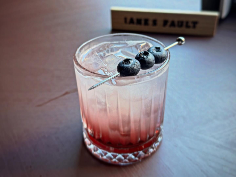 Jane's Fault Bar & Restaurant slider image