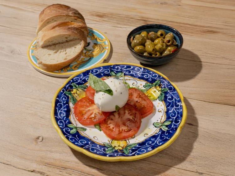 Salvi's Mozzarella Bar slider image