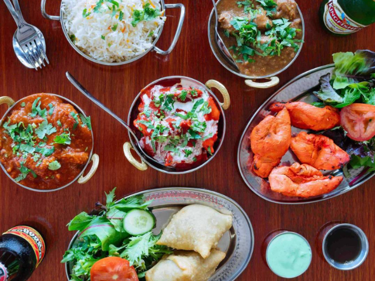 Tara's Cafe and Indian Restaurant slider image