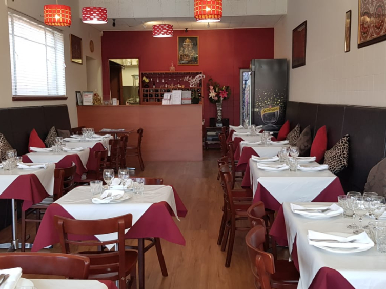 Tara's Cafe and Indian Restaurant slider image