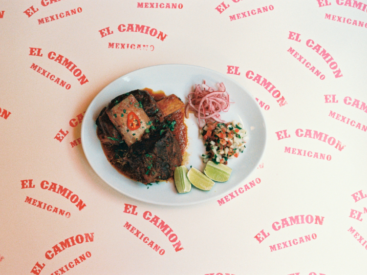 El Camion slider image