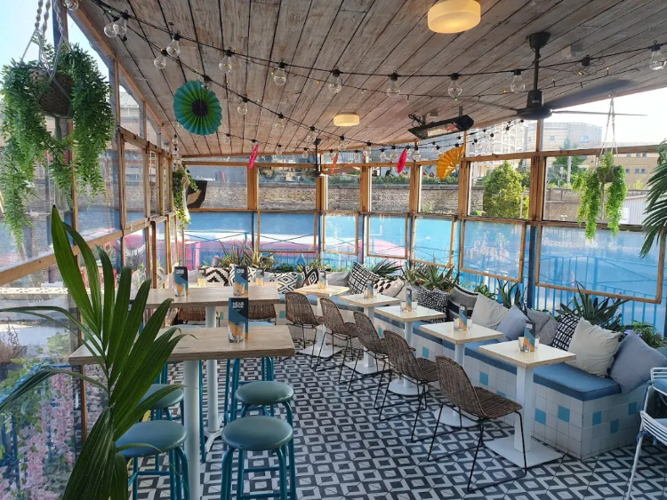 Studio 48 slider image