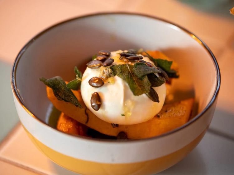 Studio 48 slider image