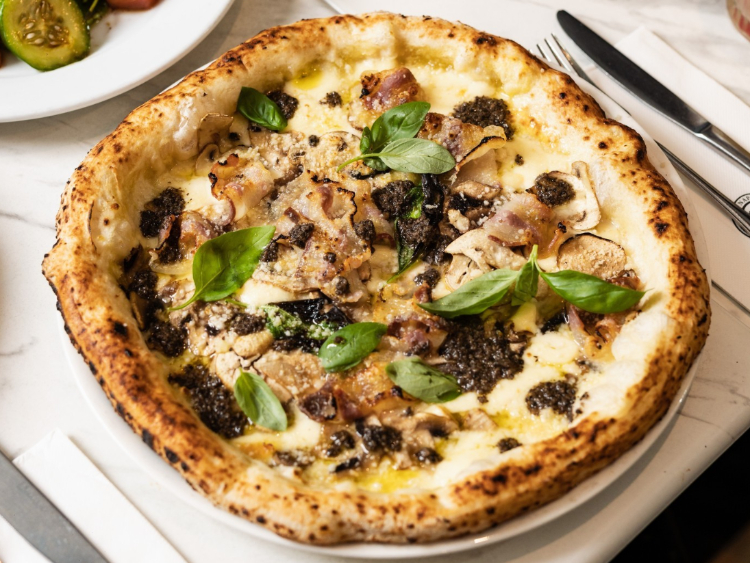 Via Napoli Pizzeria - Surry Hills slider image
