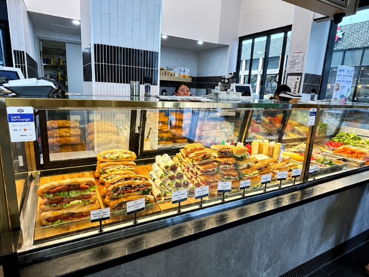 Sandwich Chefs - Orion Springfield Central slider image