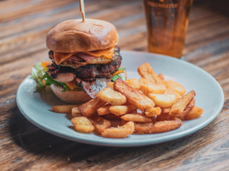 The Lighthouse Pub slider image