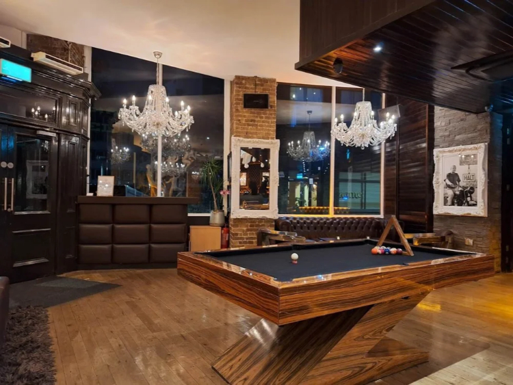 Q Shoreditch slider image