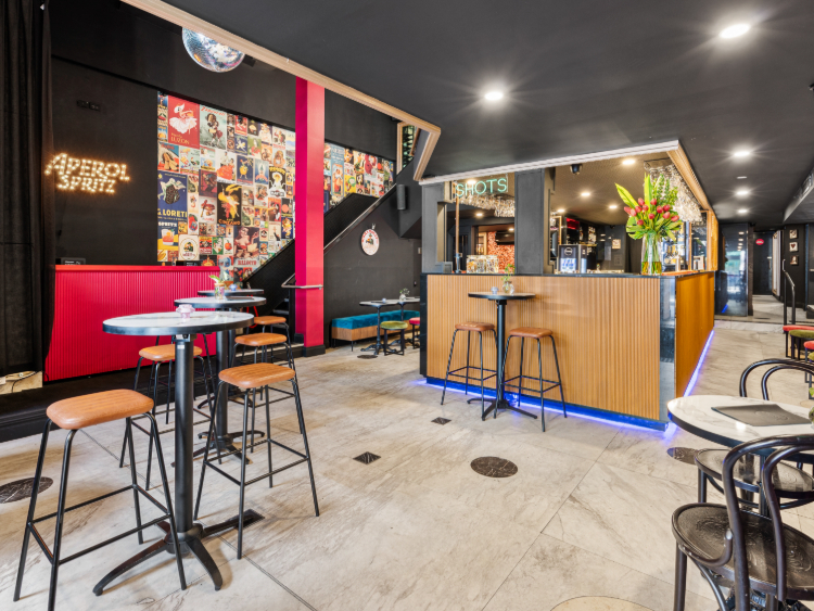 Sassy Cocktail Bar slider image