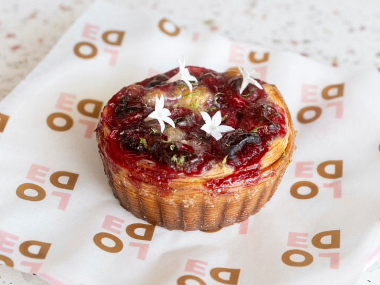 Lode Pies & Pastries - Chatswood Chase slider image