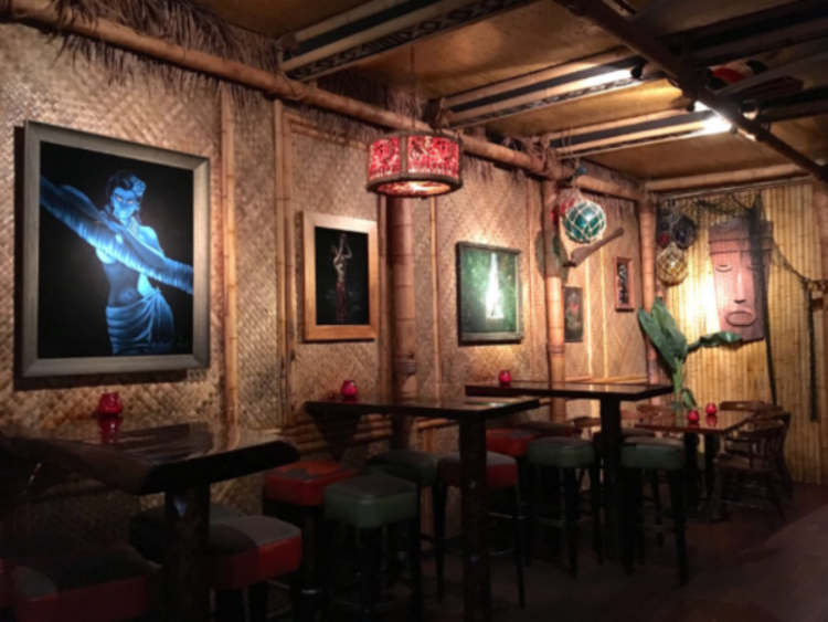 Tiki 33 Bar slider image