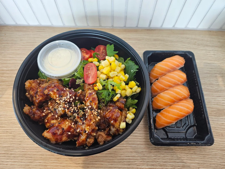 Sushi & More - Dickson slider image