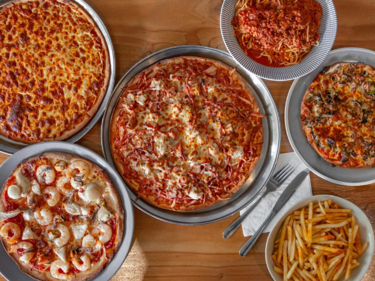 Martinellas Brighton Bay Pizza & Pasta slider image