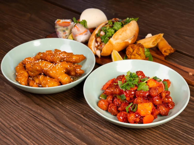 Bami - Elizabeth  slider image