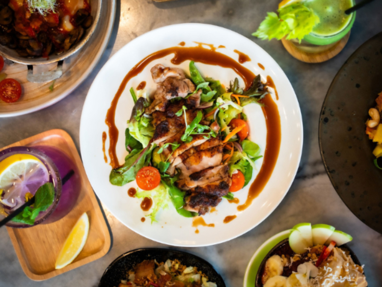Don't Tell Tiger Cafe and Thai Restaurant slider image