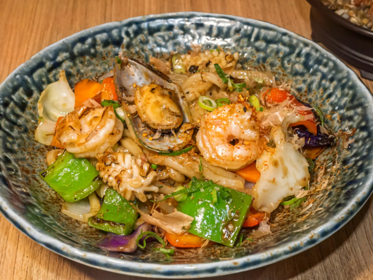 Ureshii Japanese Restaurant slider image