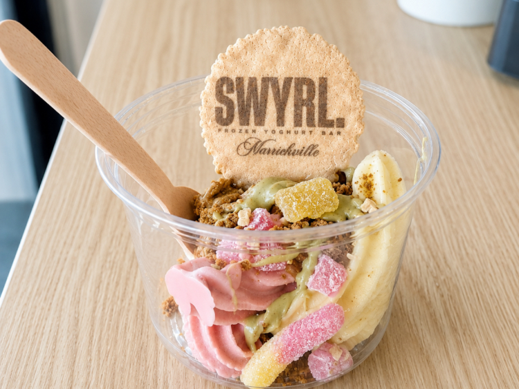 Swyrl Frozen Yoghurt Bar slider image