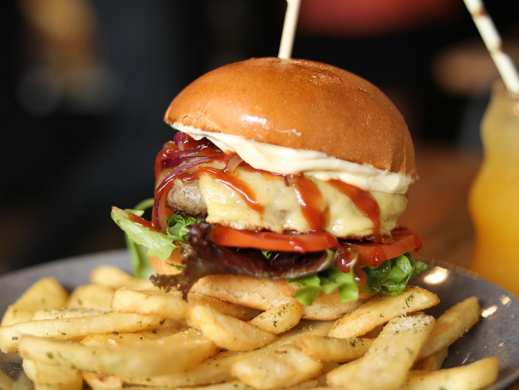 Lovett's Place slider image