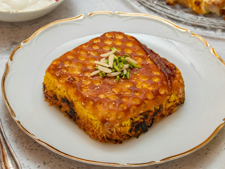 Tida Persian Food slider image