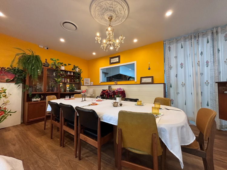 Tida Persian Food slider image