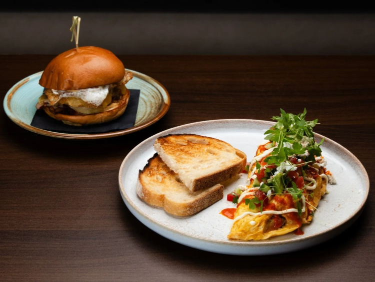 Mr D'z Cafe slider image