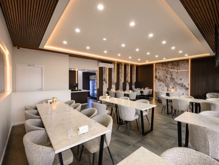 Persian Kebab House Restaurant - Tunstall Square slider image