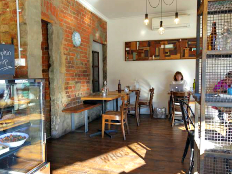 Who's Harry Cafe - Hawthorn slider image