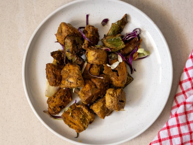 Curry Mantra Indian Cuisine slider image