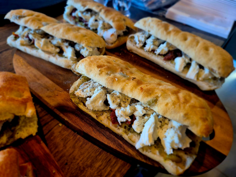 Ankave Coffee & Cocktails slider image