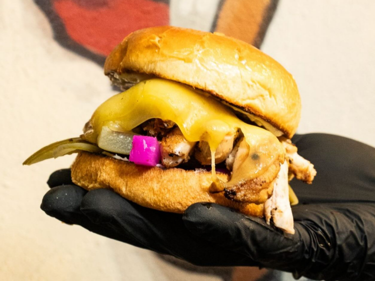 Mama's Chicken - West Ryde slider image