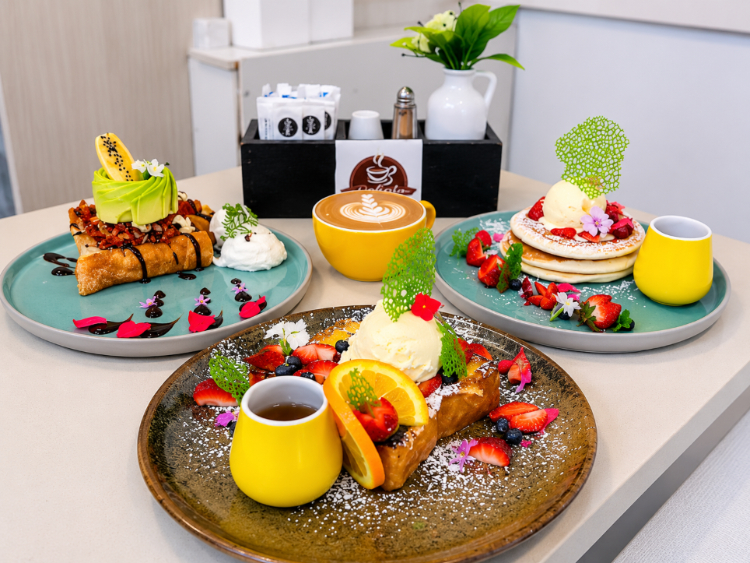 Bellaayu Cafe slider image
